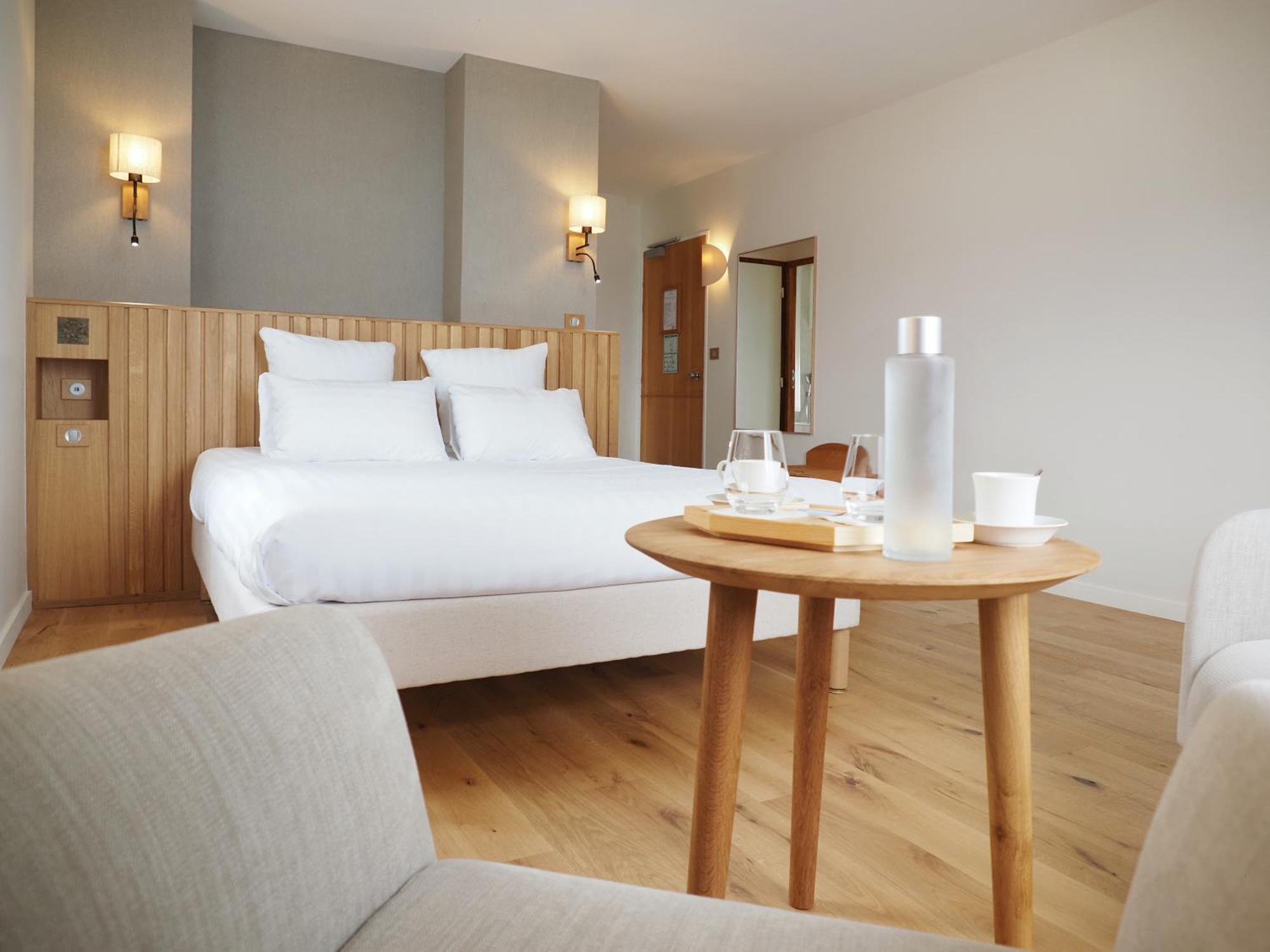 Logis Hotel De קאראנטק מראה חיצוני תמונה